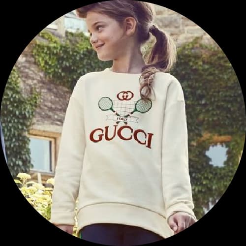 Hoodies & Sweatshirts